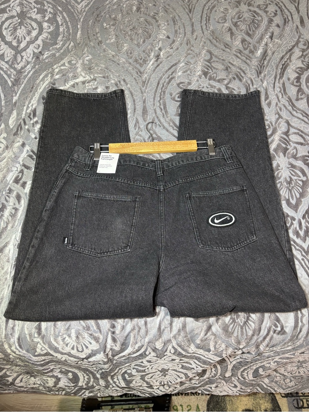 NWT Nike SB Mens SZ 32 Eric Koston black Loose Fit Denim Jeans Skate Pants